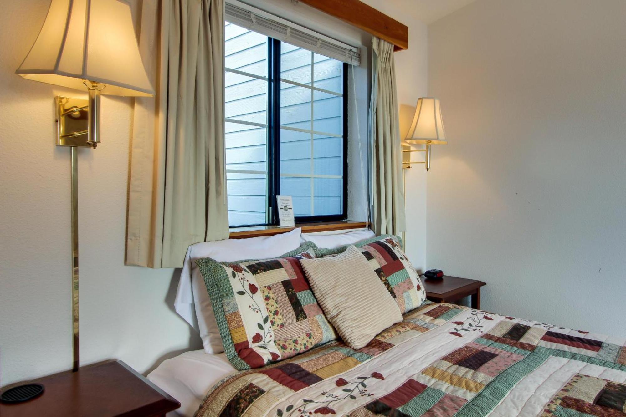 Ocean Cove Inn Yachats Extérieur photo