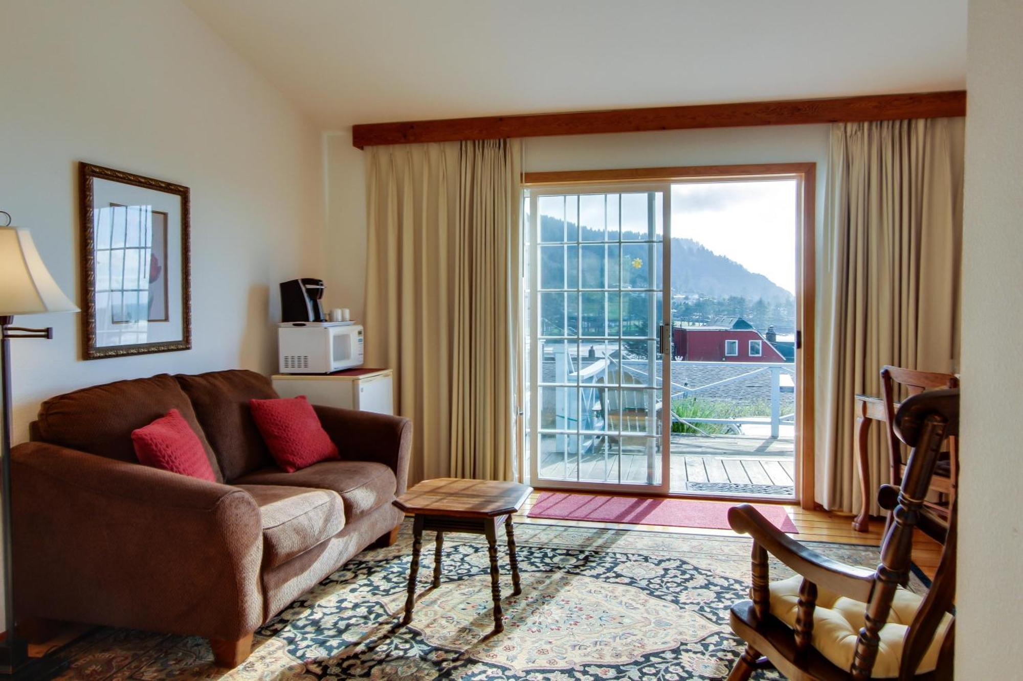 Ocean Cove Inn Yachats Extérieur photo