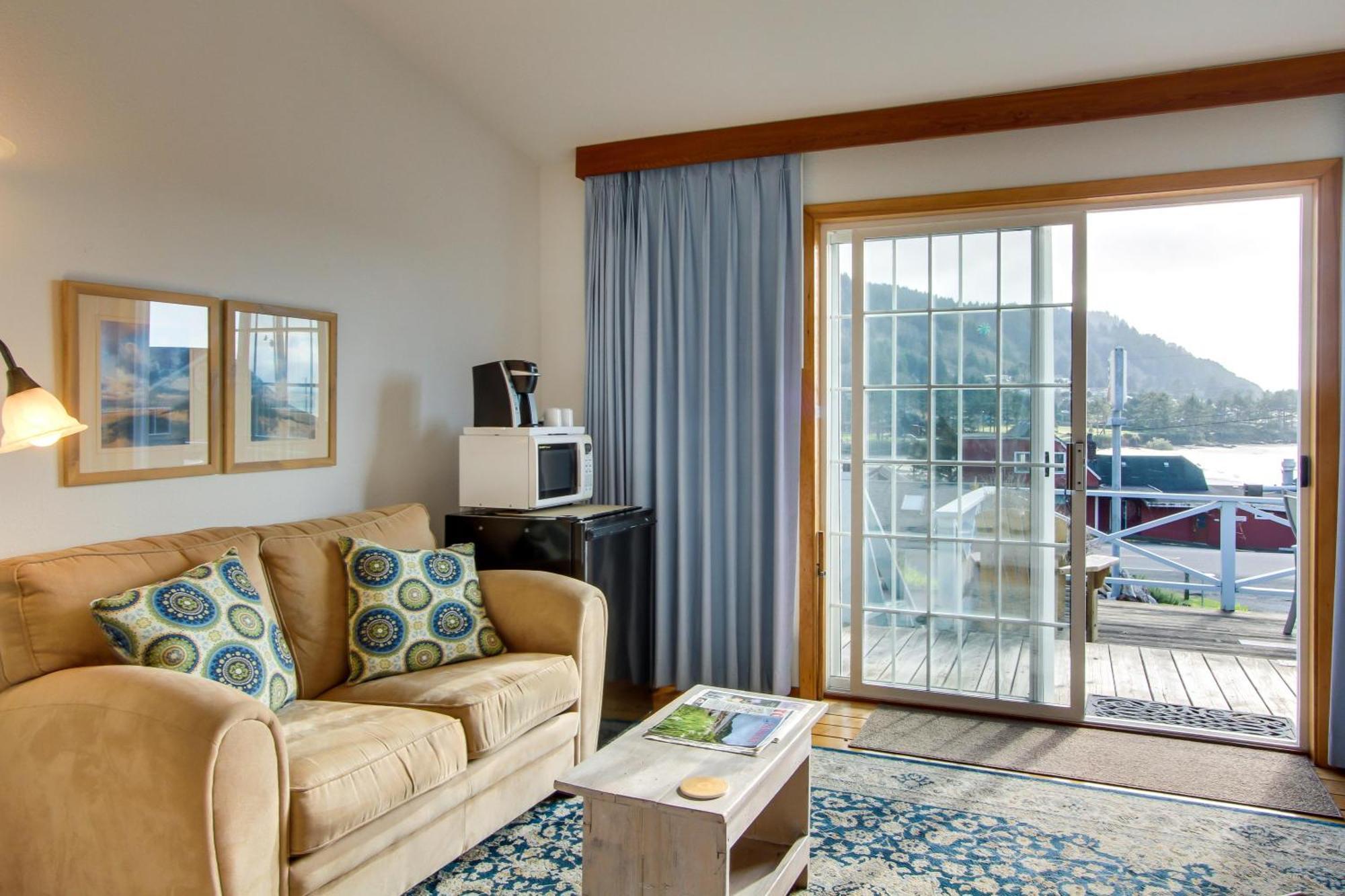 Ocean Cove Inn Yachats Extérieur photo