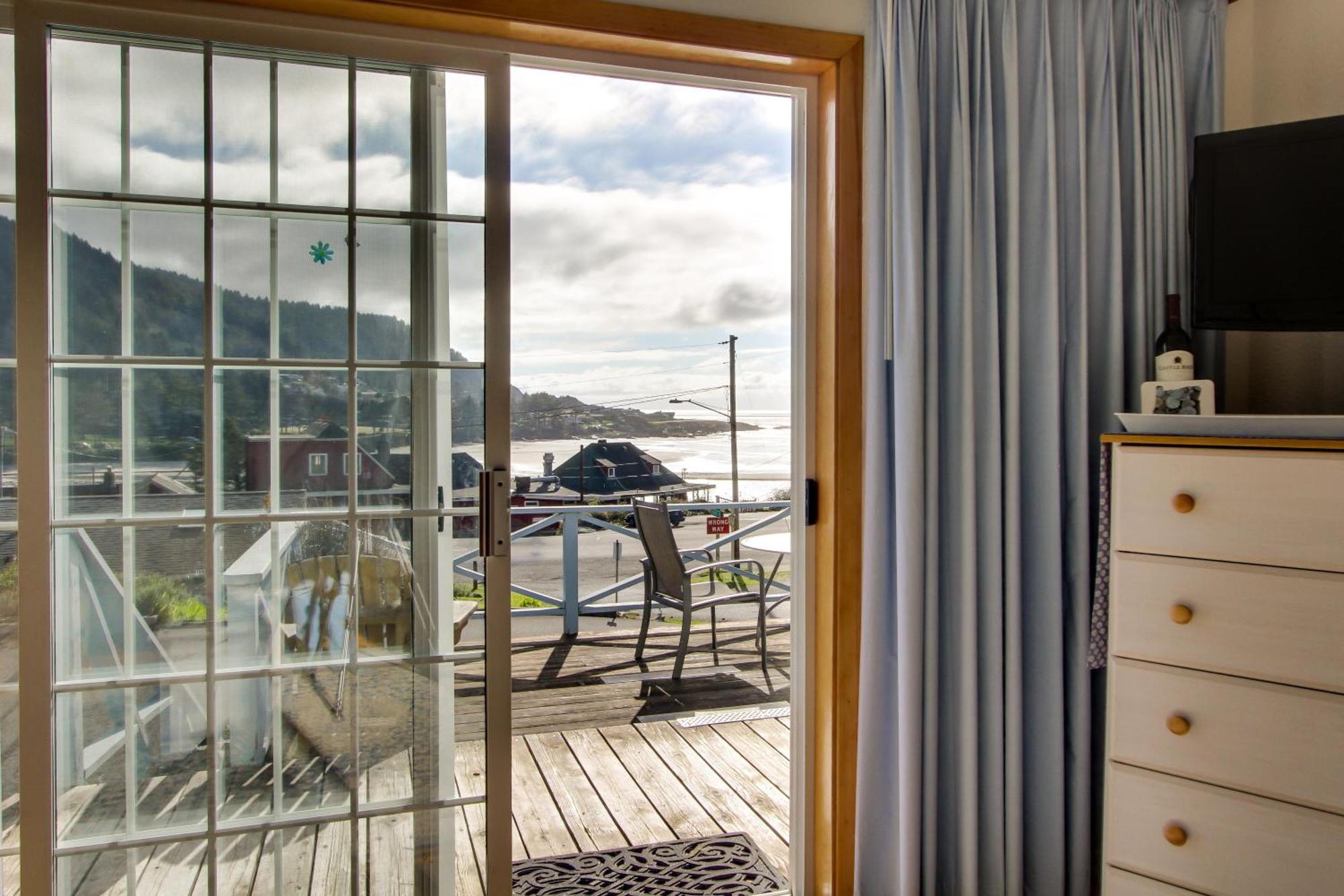 Ocean Cove Inn Yachats Extérieur photo