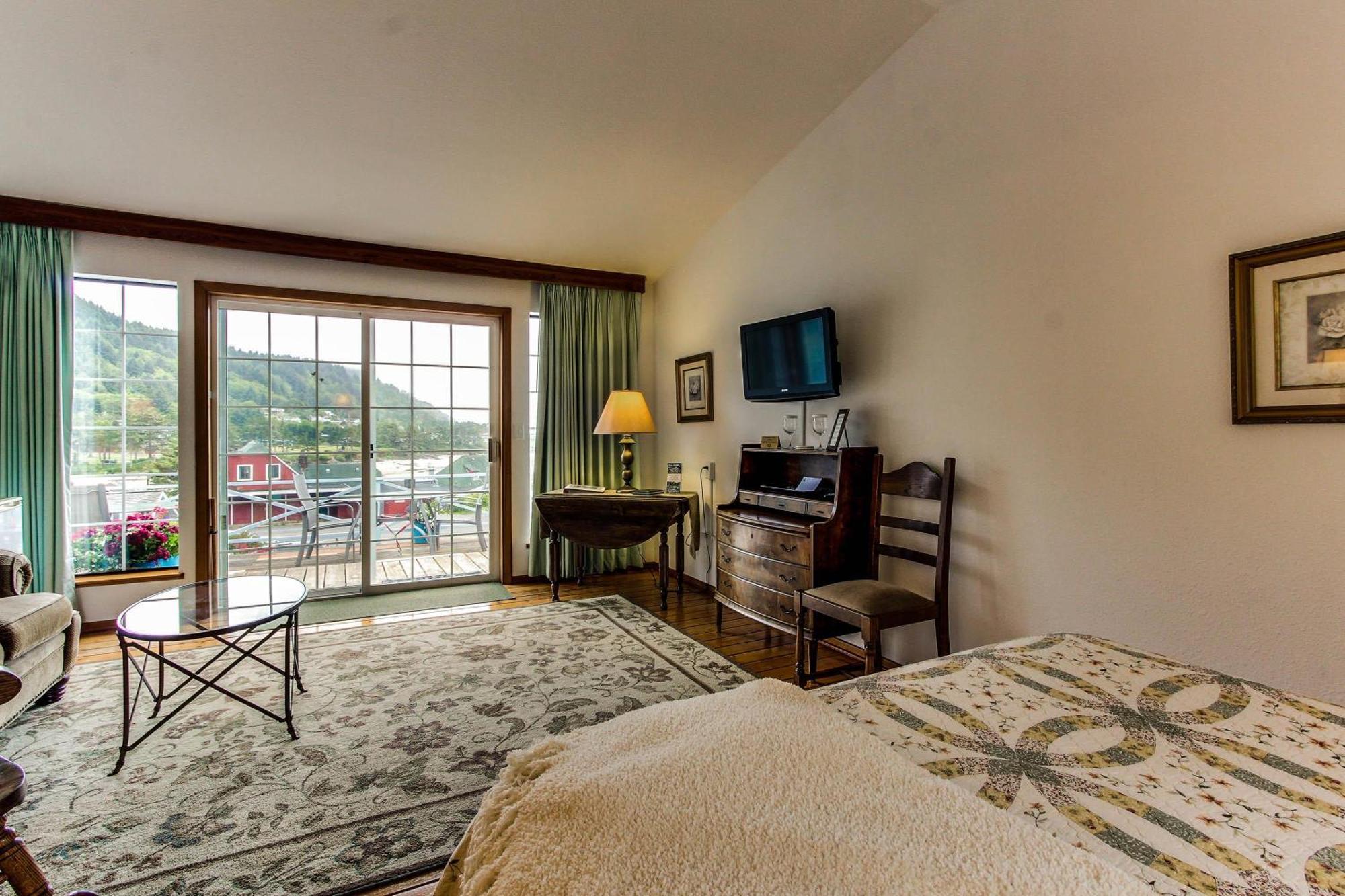 Ocean Cove Inn Yachats Extérieur photo
