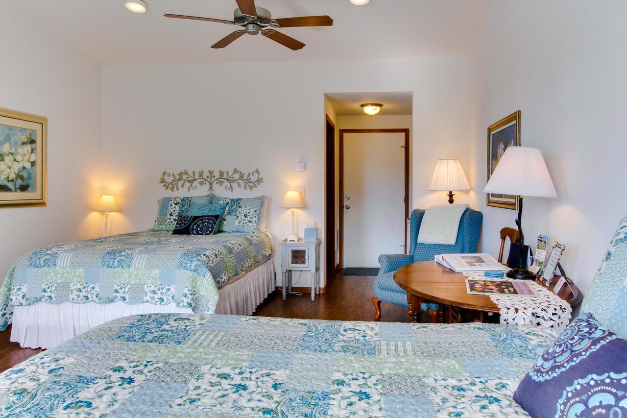 Ocean Cove Inn Yachats Extérieur photo